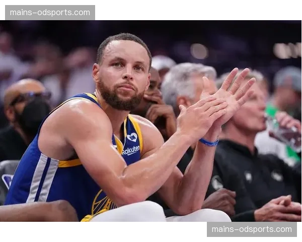 斯蒂芬·库里膝盖伤势确认缺席 勇士进攻体系面临严峻考验