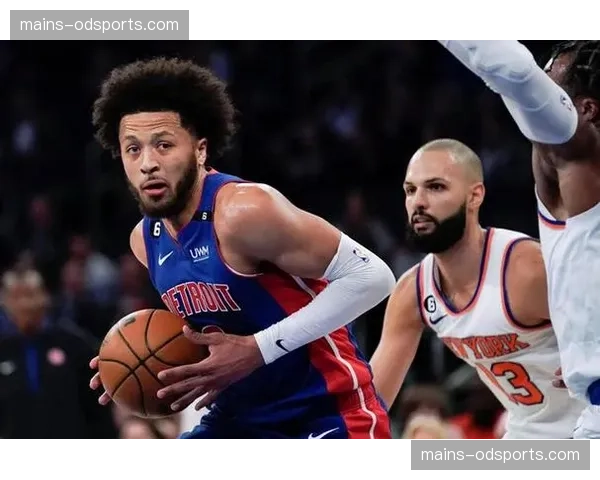 活塞攻防两端表现均衡 年轻核心与实力派老将融合效果显著 活塞攻防两端表现均衡 年轻核心与实力派老将融合效果显著